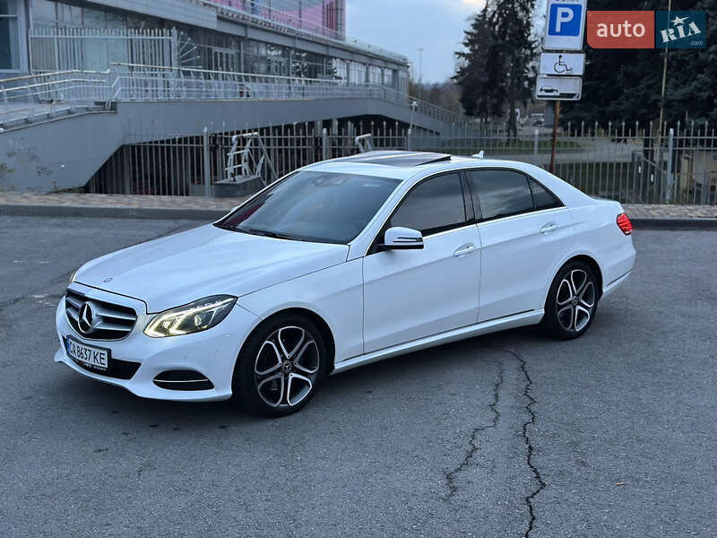 Седан Mercedes-Benz E-Class 2015 в Запорожье фото 4 Седан Mercedes-Benz E-Class 2015 в Запорожье