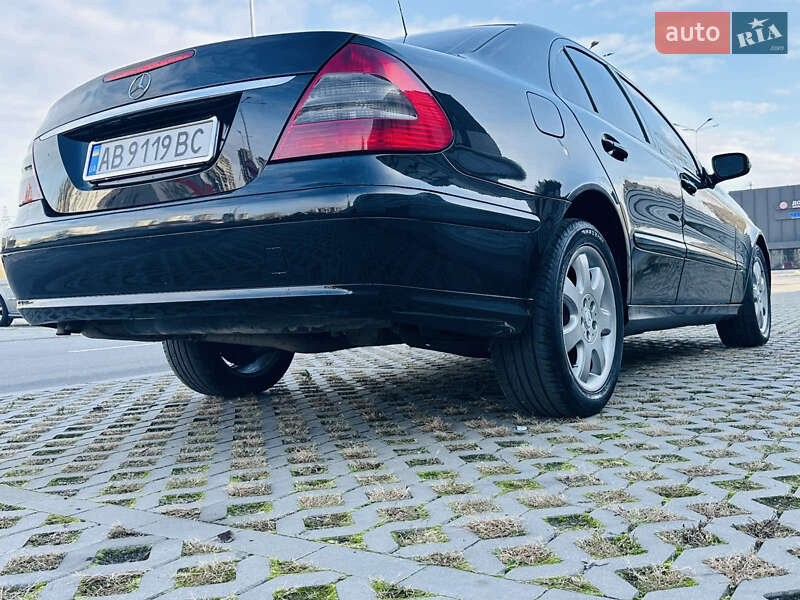 Седан Mercedes-Benz E-Class 2008 в Киеве