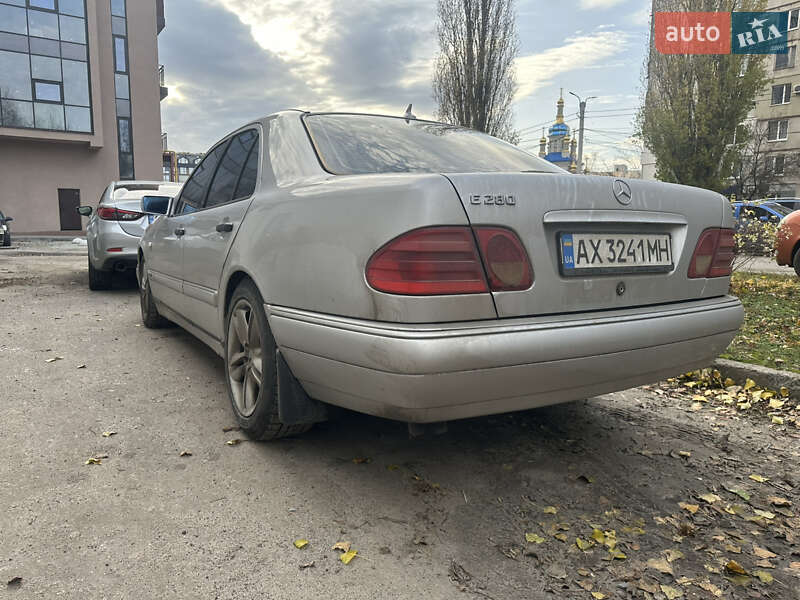 Седан Mercedes-Benz E-Class 1997 в Харькове