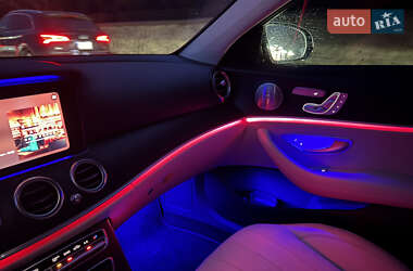 Седан Mercedes-Benz E-Class 2019 в Киеве