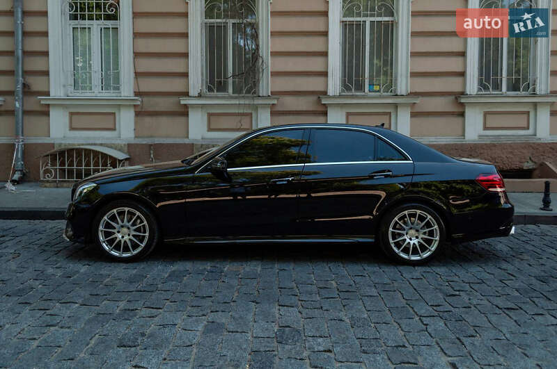 Седан Mercedes-Benz E-Class 2014 в Одесі