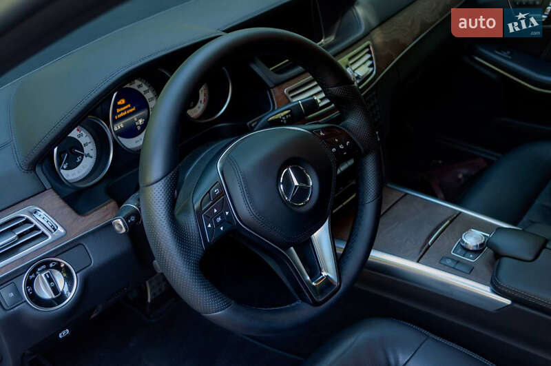 Седан Mercedes-Benz E-Class 2014 в Одесі