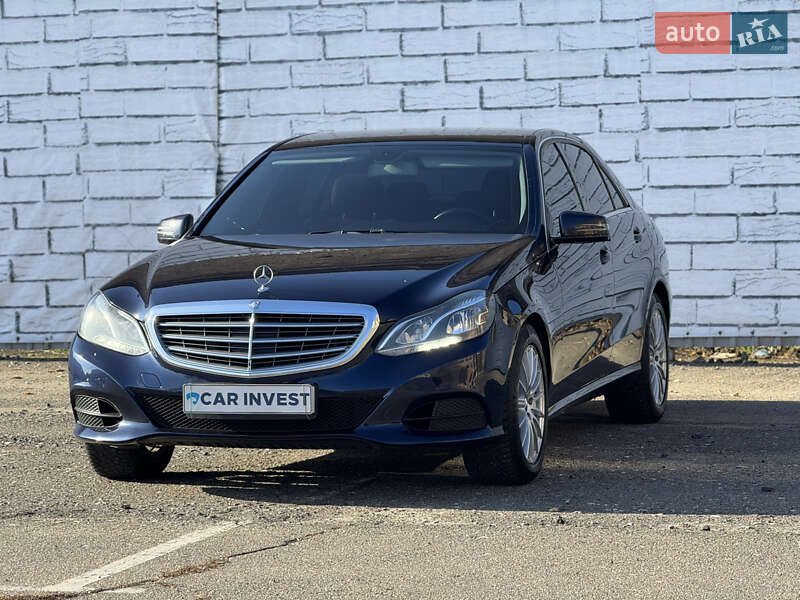 Седан Mercedes-Benz E-Class 2015 в Киеве