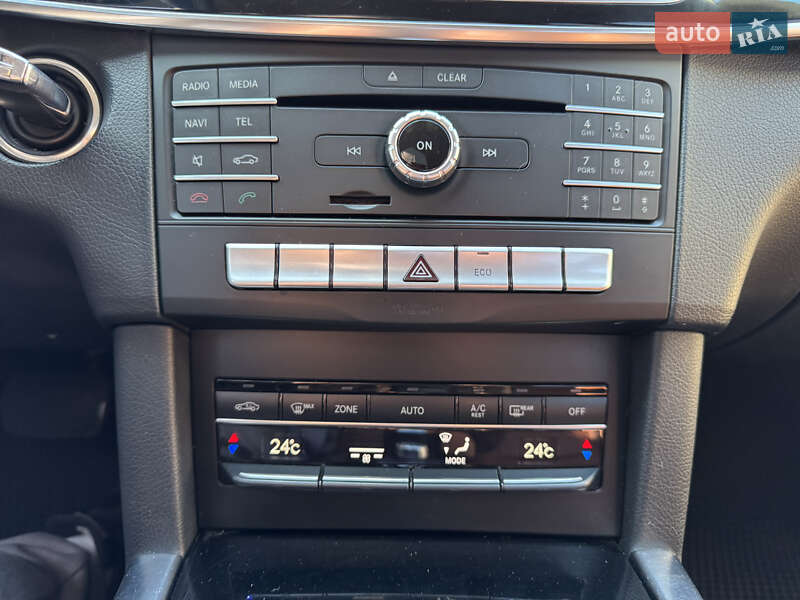 Седан Mercedes-Benz E-Class 2015 в Киеве