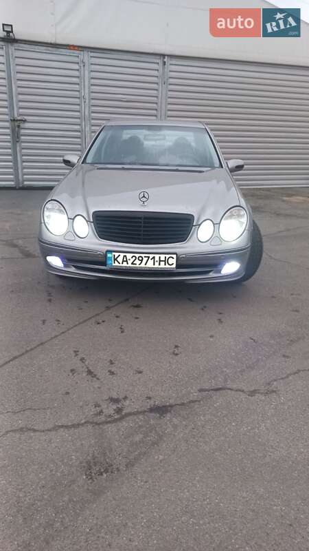 Седан Mercedes-Benz E-Class 2002 в Києві фото 3 Седан Mercedes-Benz E-Class 2002 в Києві