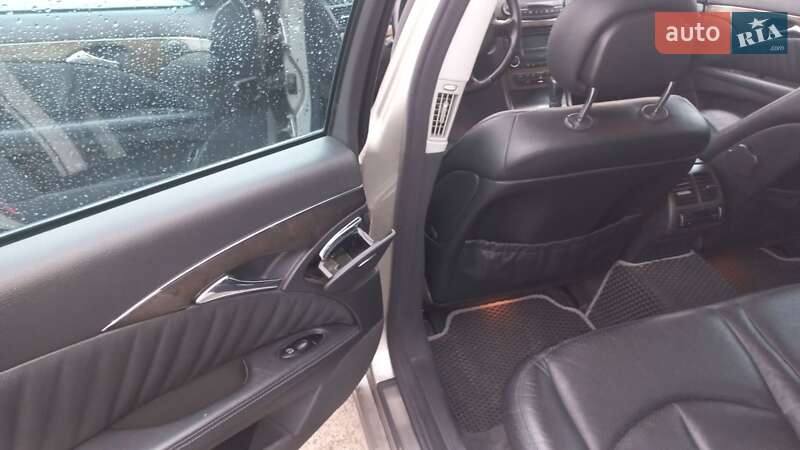 Седан Mercedes-Benz E-Class 2002 в Києві фото 21 Седан Mercedes-Benz E-Class 2002 в Києві