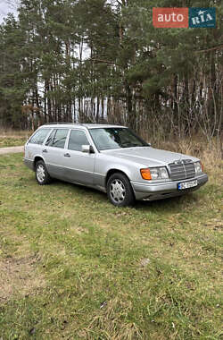 Универсал Mercedes-Benz E-Class 1992 в Киеве