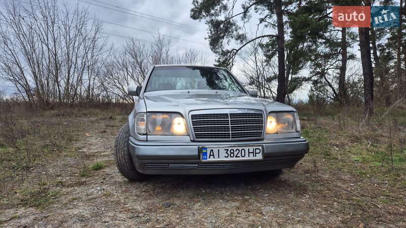 Седан Mercedes-Benz E-Class 1994 в Гостомелі