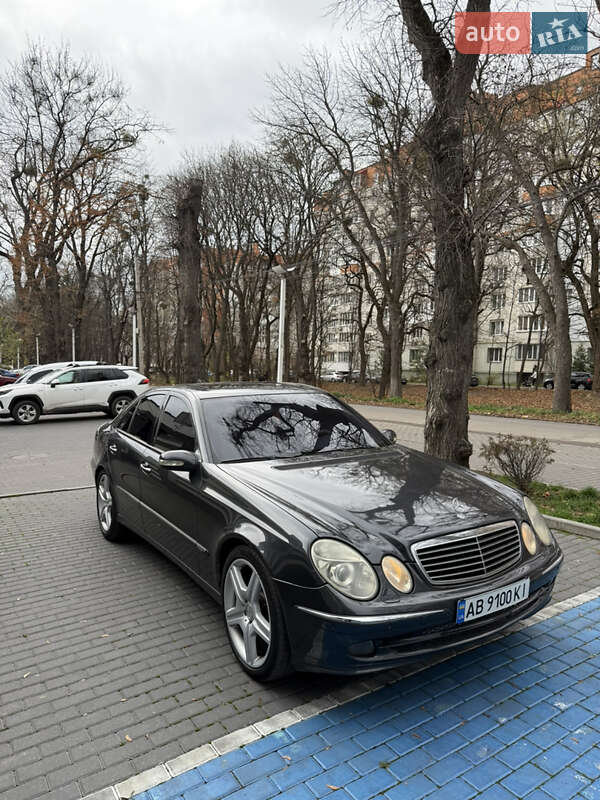 Седан Mercedes-Benz E-Class 2003 в Вінниці