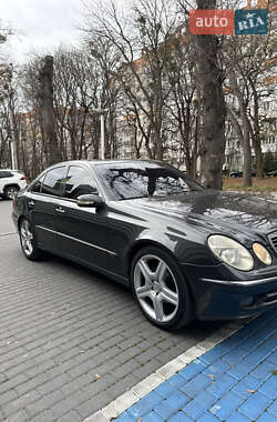 Седан Mercedes-Benz E-Class 2003 в Вінниці