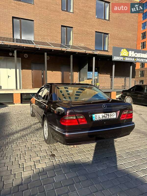 Седан Mercedes-Benz E-Class 2002 в Нетешине фото 3 Седан Mercedes-Benz E-Class 2002 в Нетешине
