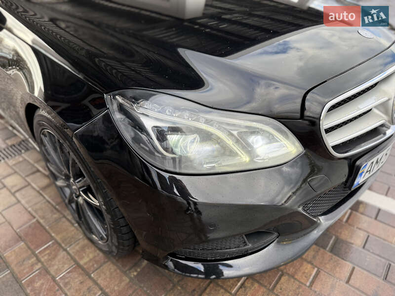 Универсал Mercedes-Benz E-Class 2014 в Звягеле