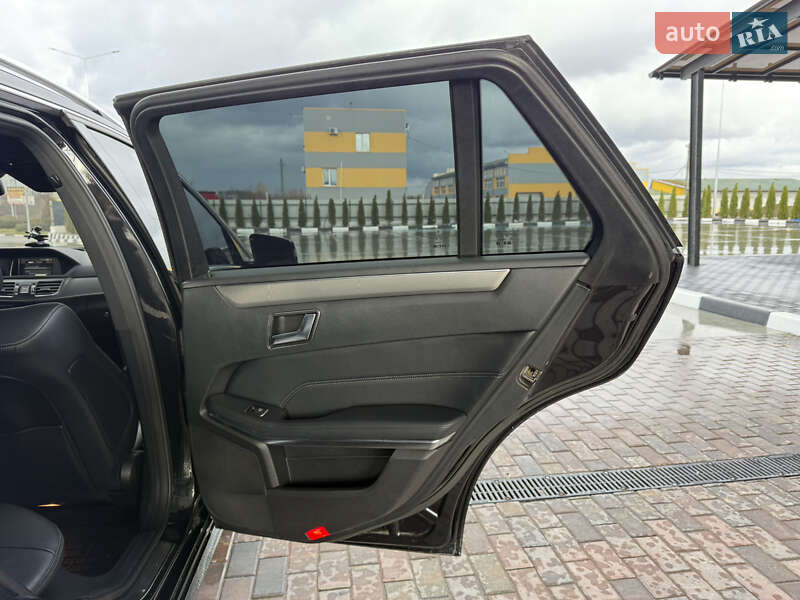 Универсал Mercedes-Benz E-Class 2014 в Звягеле