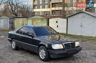 Купе Mercedes-Benz E-Class 1995 в Львове