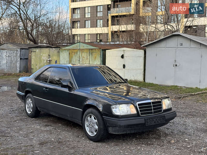 Купе Mercedes-Benz E-Class 1995 в Львові