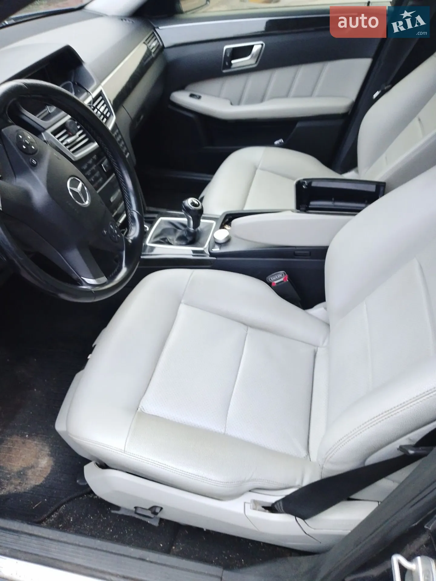 2012 Mercedes-Benz E-klasse - мініатюра 3