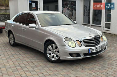 Седан Mercedes-Benz E-Class 2007 в Виннице