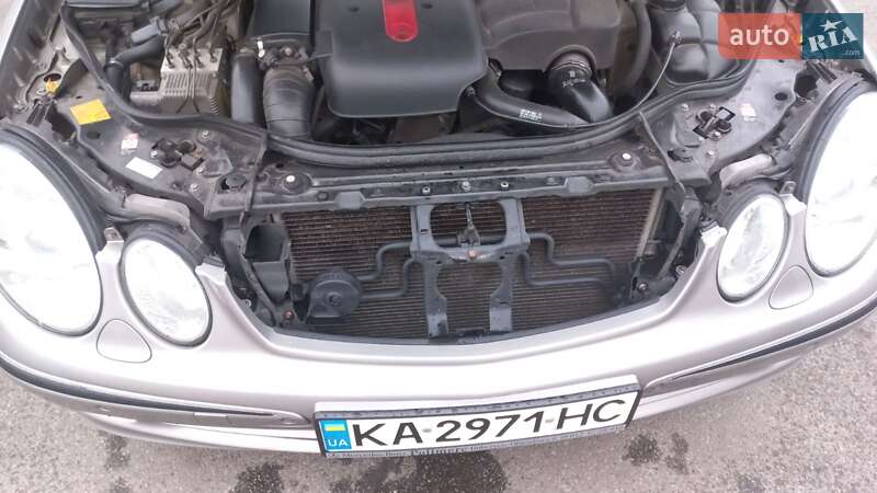 Седан Mercedes-Benz E-Class 2002 в Києві фото 53 Седан Mercedes-Benz E-Class 2002 в Києві