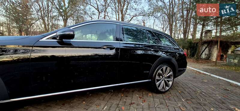 Универсал Mercedes-Benz E-Class 2018 в Дрогобыче