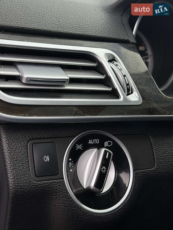 Седан Mercedes-Benz E-Class 2014 в Чернівцях фото 15 Седан Mercedes-Benz E-Class 2014 в Чернівцях