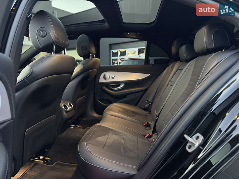Седан Mercedes-Benz E-Class 2020 в Мукачево фото 92 Седан Mercedes-Benz E-Class 2020 в Мукачево