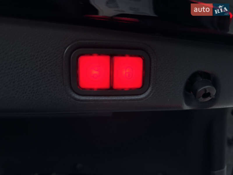 Седан Mercedes-Benz E-Class 2020 в Мукачево фото 119 Седан Mercedes-Benz E-Class 2020 в Мукачево