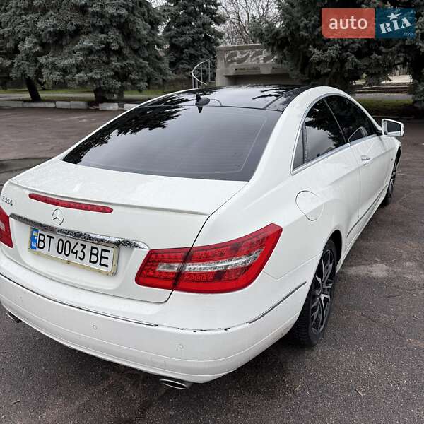 Купе Mercedes-Benz E-Class 2012 в Херсоні фото 2 Купе Mercedes-Benz E-Class 2012 в Херсоні