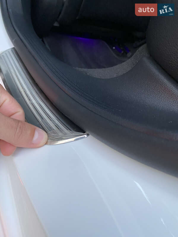 Седан Mercedes-Benz E-Class 2019 в Киеве фото 83 Седан Mercedes-Benz E-Class 2019 в Киеве