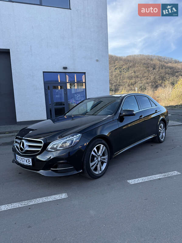 Седан Mercedes-Benz E-Class 2013 в Мукачево