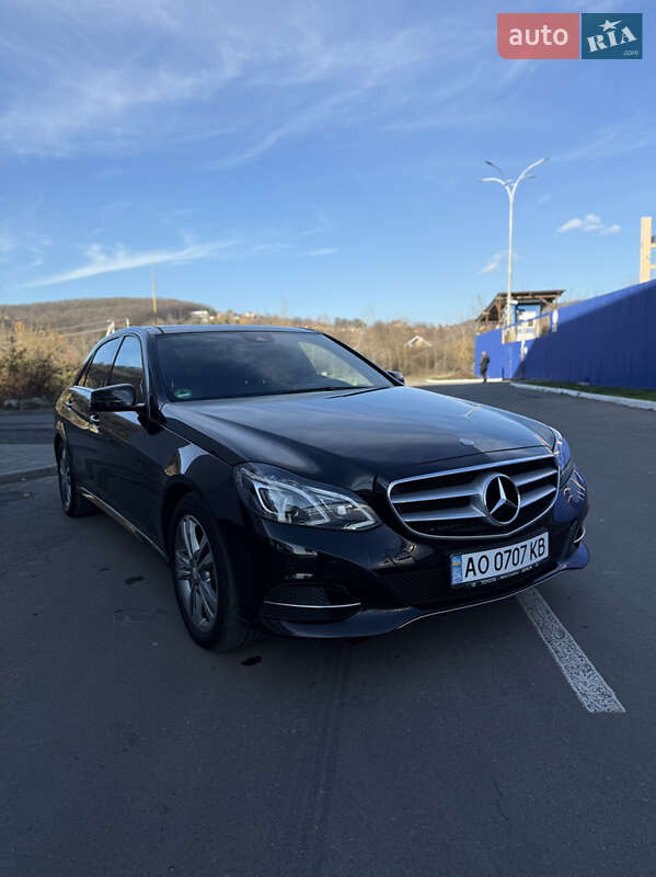 Седан Mercedes-Benz E-Class 2013 в Мукачево