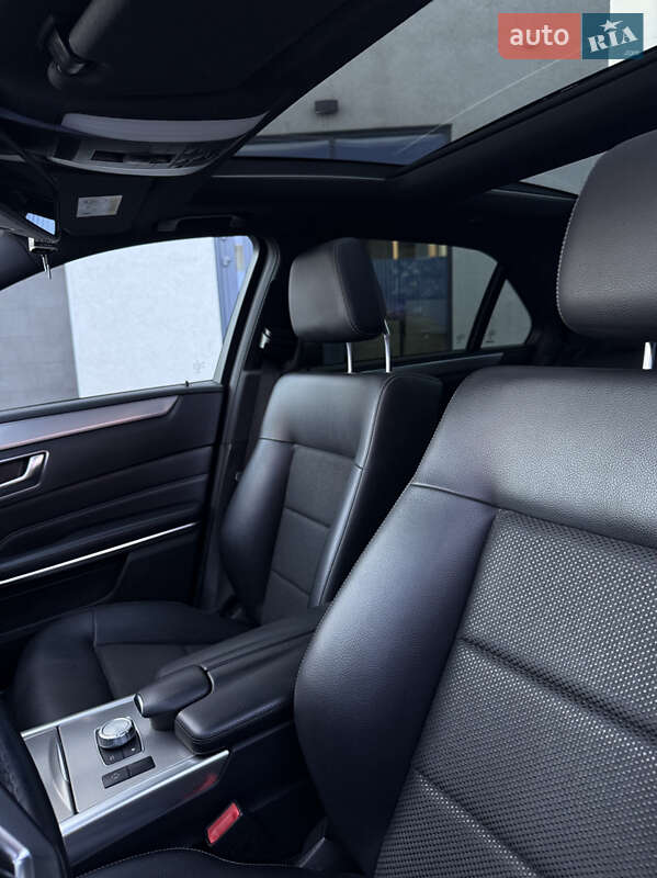Седан Mercedes-Benz E-Class 2013 в Мукачево