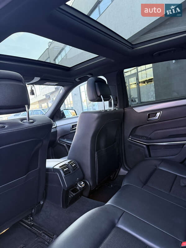Седан Mercedes-Benz E-Class 2013 в Мукачево