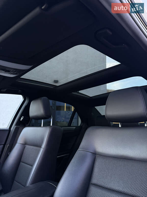 Седан Mercedes-Benz E-Class 2013 в Мукачево