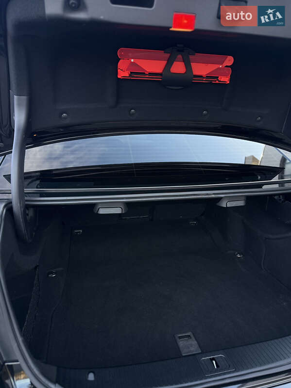 Седан Mercedes-Benz E-Class 2013 в Мукачево