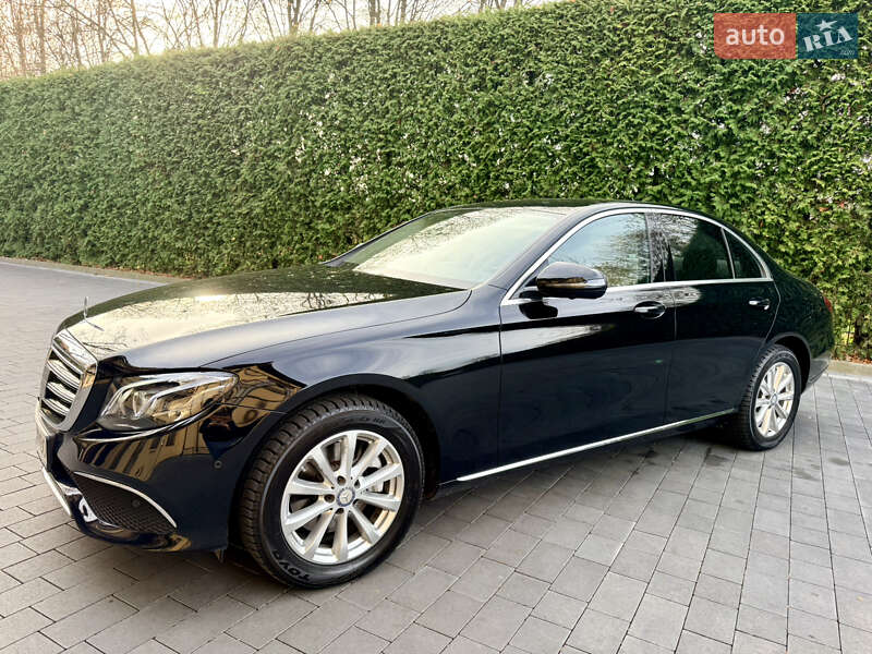 Седан Mercedes-Benz E-Class 2017 в Луцке