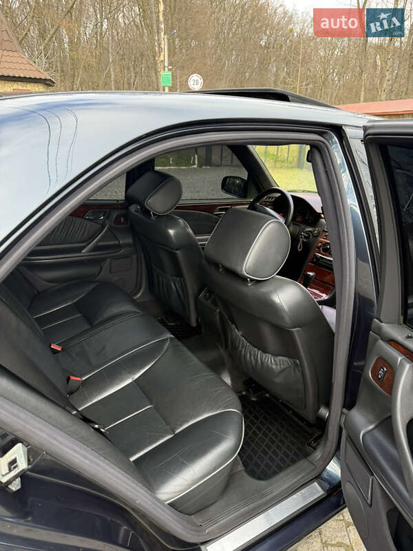 Седан Mercedes-Benz E-Class 2001 в Черновцах фото 17 Седан Mercedes-Benz E-Class 2001 в Черновцах