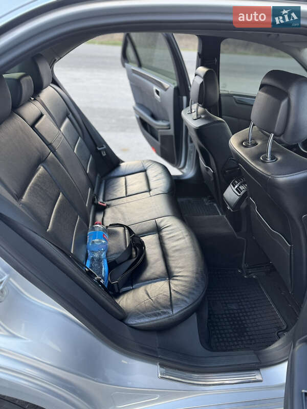 Седан Mercedes-Benz E-Class 2010 в Звенигородке