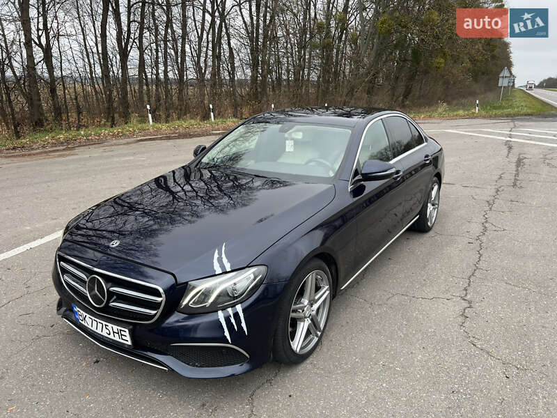 Седан Mercedes-Benz E-Class 2019 в Бродах
