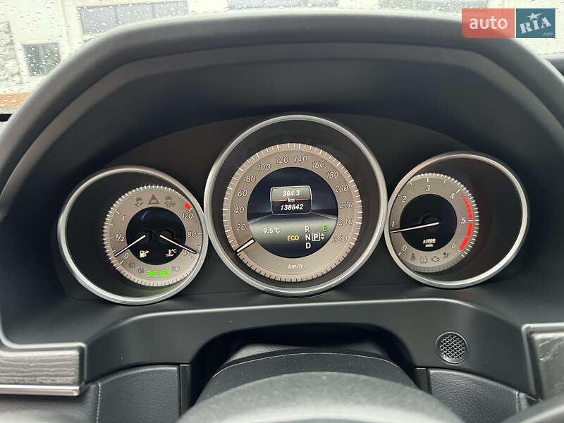 Седан Mercedes-Benz E-Class 2015 в Виннице