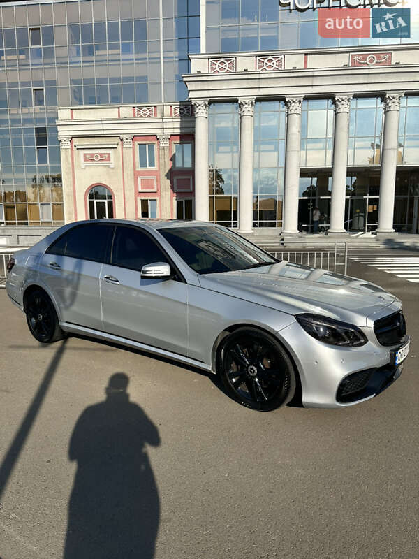 Седан Mercedes-Benz E-Class 2015 в Одессе