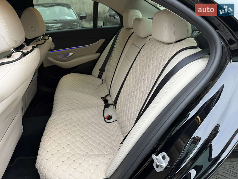 Седан Mercedes-Benz E-Class 2020 в Запоріжжі