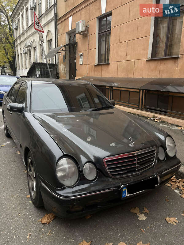 Седан Mercedes-Benz E-Class 2000 в Одессе фото 6 Седан Mercedes-Benz E-Class 2000 в Одессе