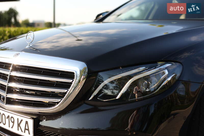 Седан Mercedes-Benz E-Class 2018 в Киеве