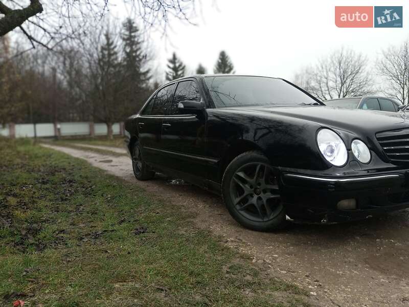 Mercedes-Benz E-Class 1998
