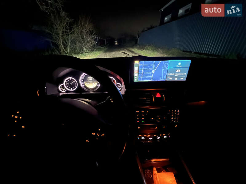 Седан Mercedes-Benz E-Class 2012 в Кропивницькому