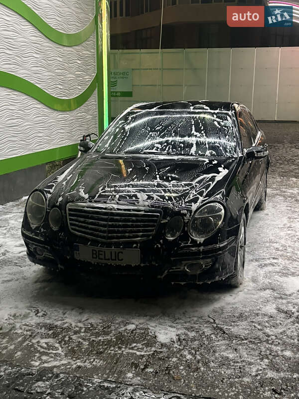 Седан Mercedes-Benz E-Class 2003 в Броварах