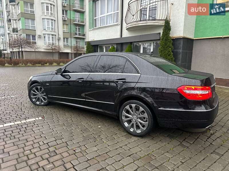 Седан Mercedes-Benz E-Class 2013 в Богородчанах