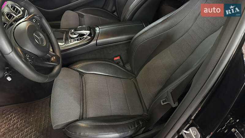 Седан Mercedes-Benz E-Class 2016 в Киеве