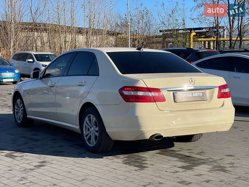 Седан Mercedes-Benz E-Class 2011 в Львові фото 4 Седан Mercedes-Benz E-Class 2011 в Львові