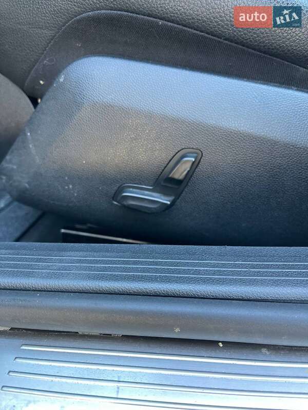 Седан Mercedes-Benz E-Class 2011 в Львові фото 11 Седан Mercedes-Benz E-Class 2011 в Львові